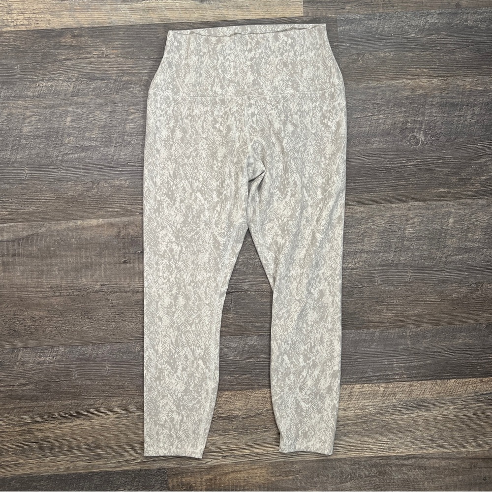 RBX tan and white reptile snake print legging size large L B99